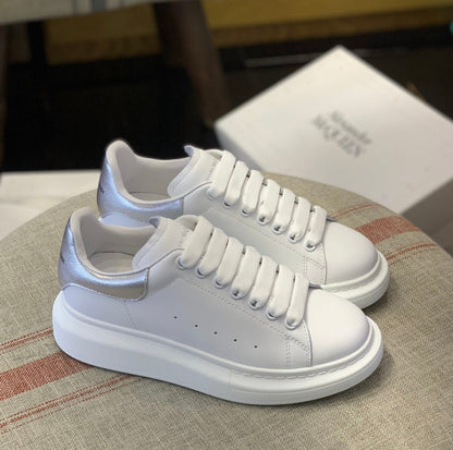 ALEXANDER MCQUEEN SNEAKER